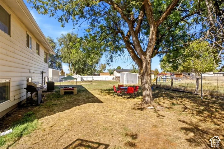 2816 W 1750 N, Clinton, Utah 84015