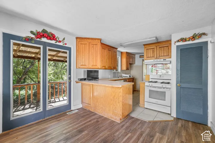1731 Valley View Dr, Layton, Utah 84040