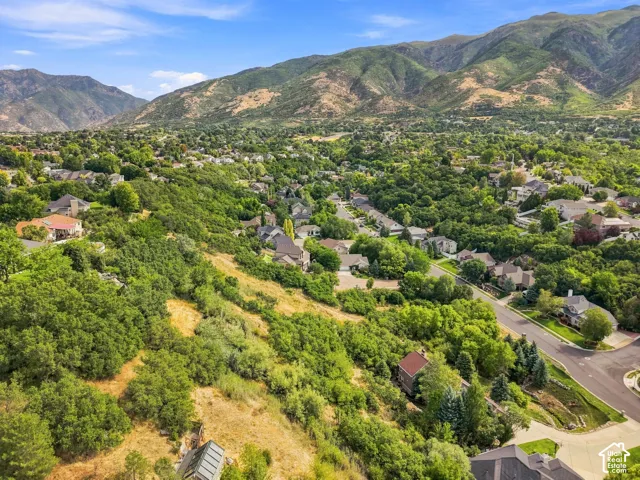 2141 E Oak Ln, Layton, Utah 84040
