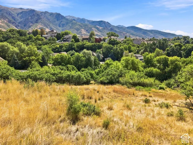2141 E Oak Ln, Layton, Utah 84040