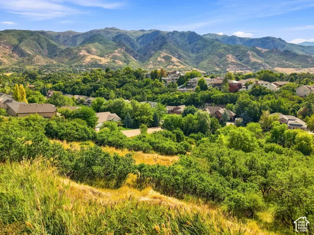 2141 E Oak Ln, Layton, Utah 84040
