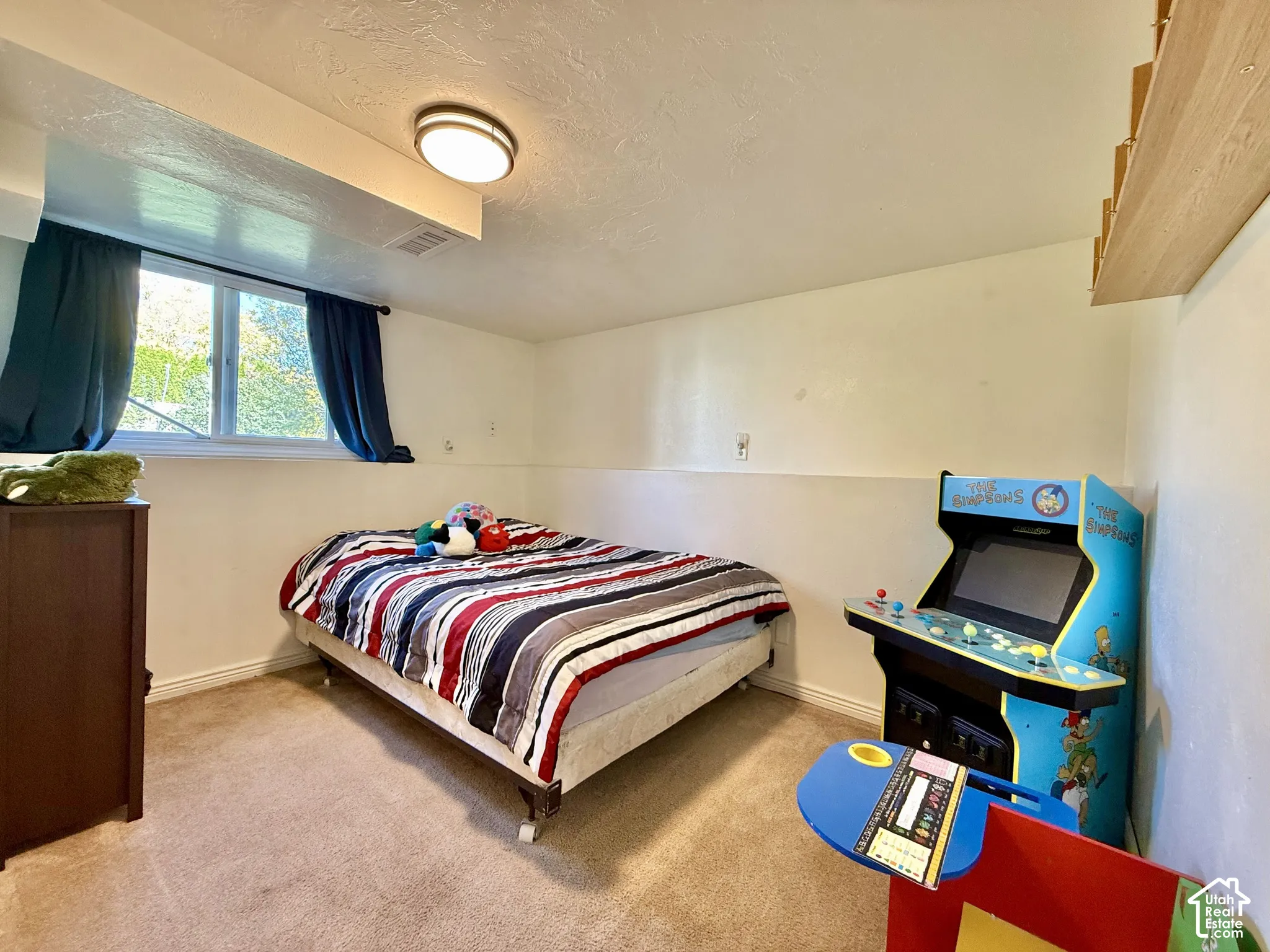 5th room, could be used as a bedroom