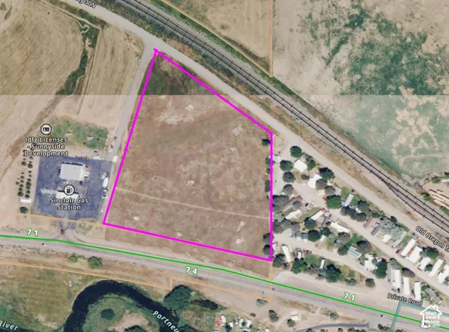 Aerial Property Map. Displaying the boundaries of the property and surrounding geographical features