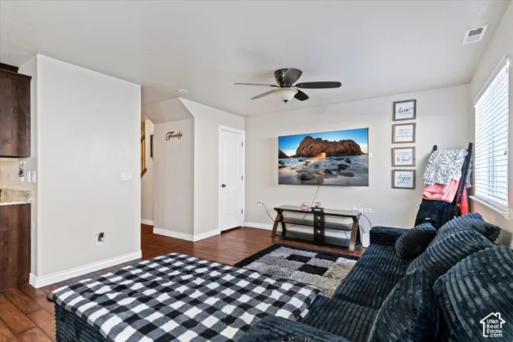 1809 E Whitetail Dr, Layton, Utah 84040