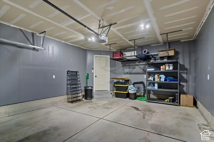 1809 E Whitetail Dr, Layton, Utah 84040