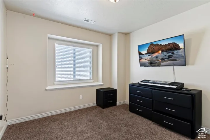 1809 E Whitetail Dr, Layton, Utah 84040