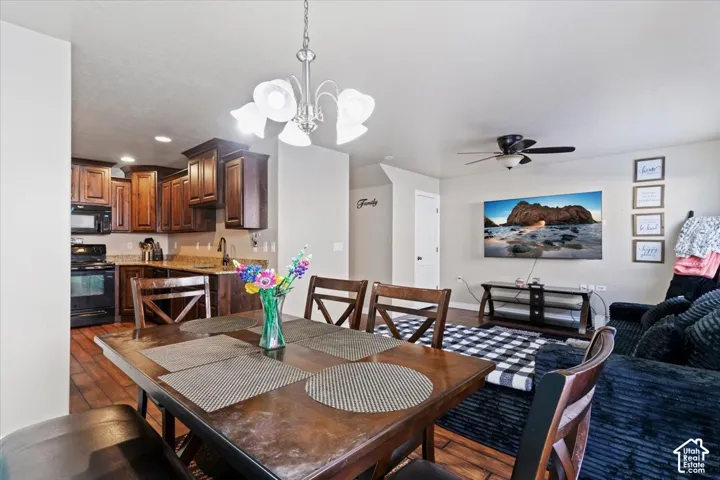 1809 E Whitetail Dr, Layton, Utah 84040