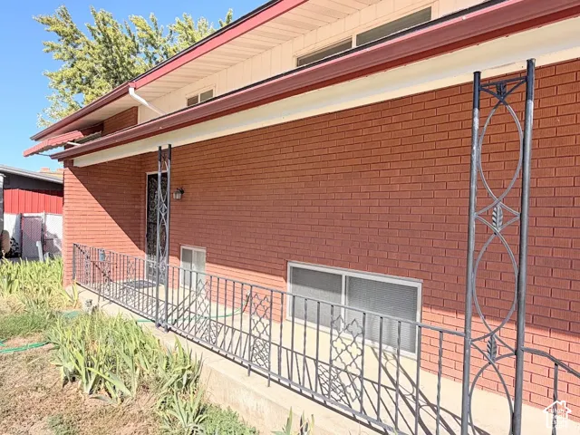 Covered Front Porch