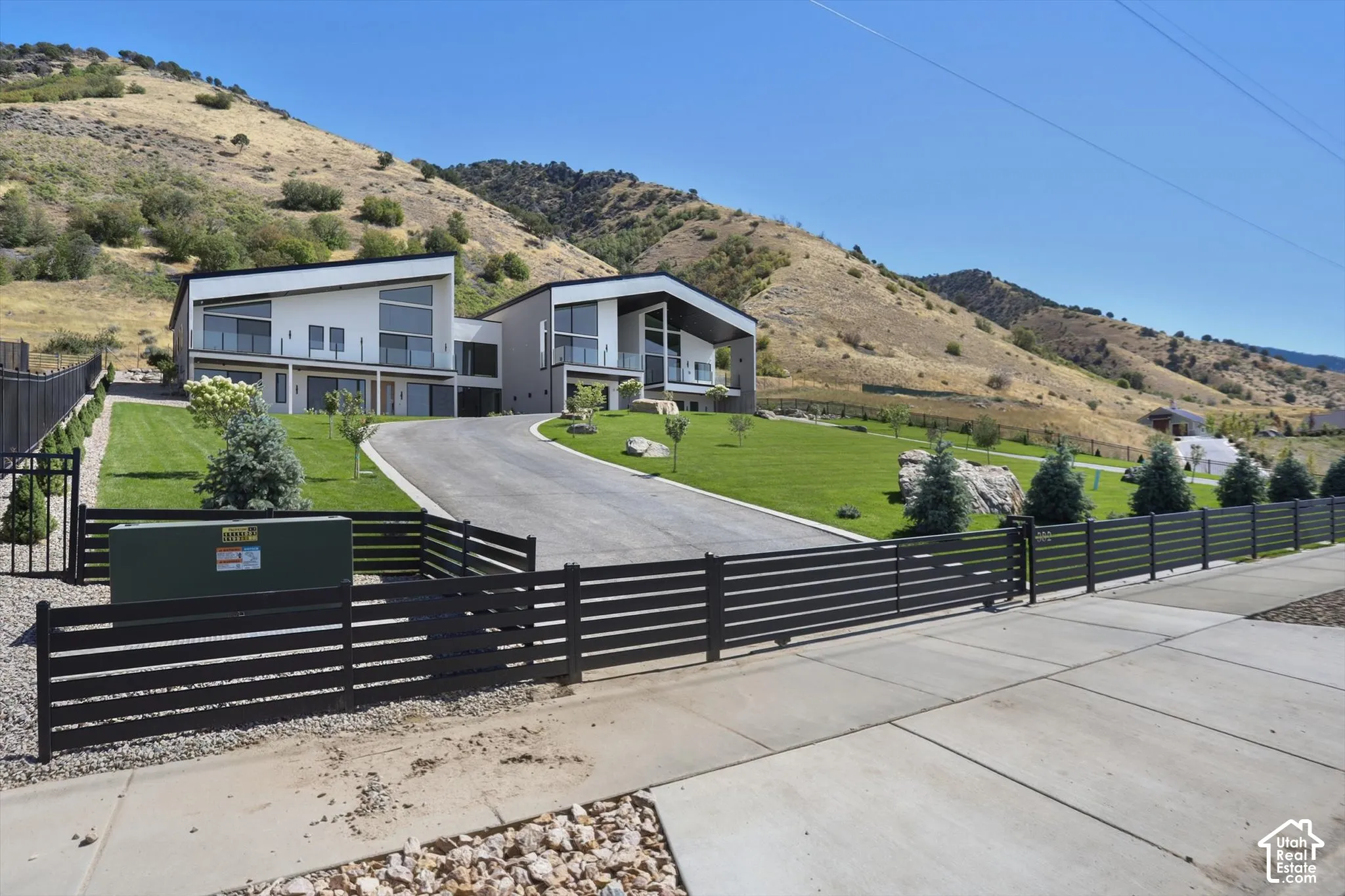 Gated property with canyon trail access