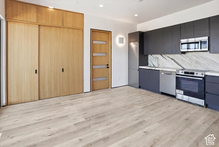 Downstairs 1 bedroom studio apartment