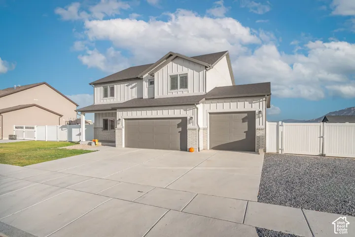 3 car garage