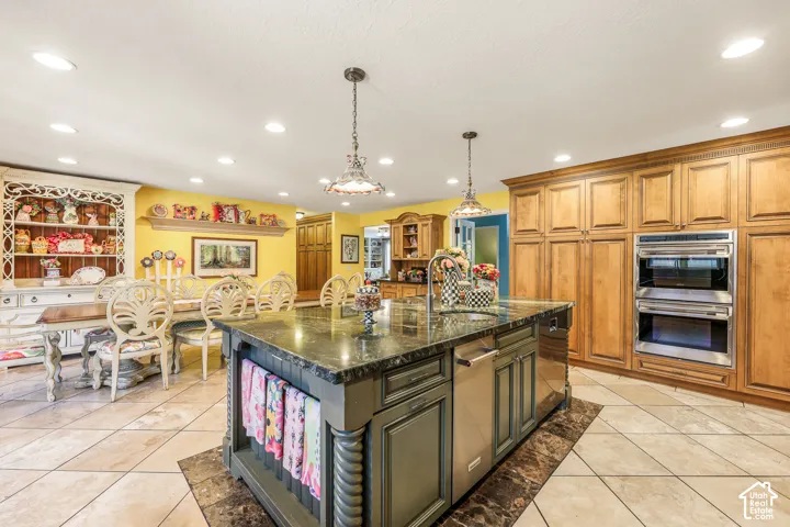 8415 S Red River Rd, Sandy, Utah 84093