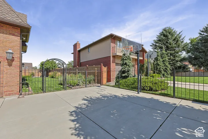 8415 S Red River Rd, Sandy, Utah 84093