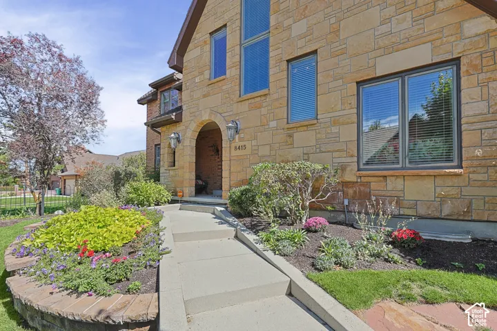 8415 S Red River Rd, Sandy, Utah 84093