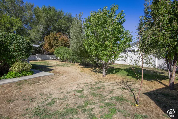 492 W Indian Camp Rd, Ogden, Utah 84404