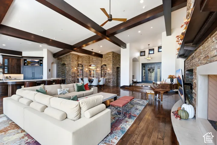 Ideal entertaining space