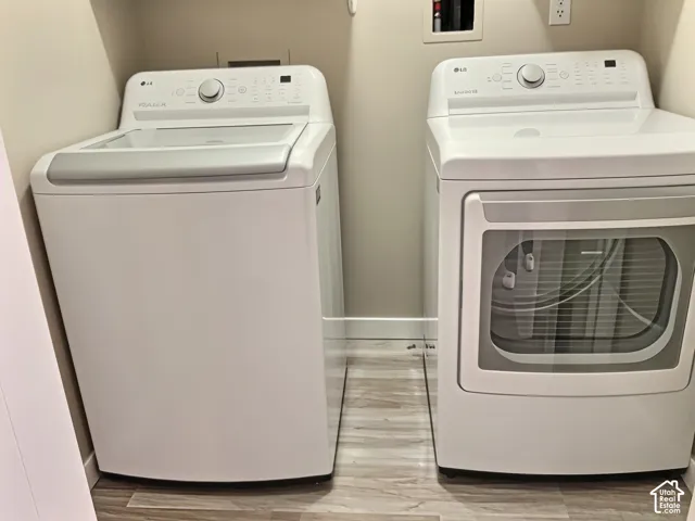 Washer / Dryer Included