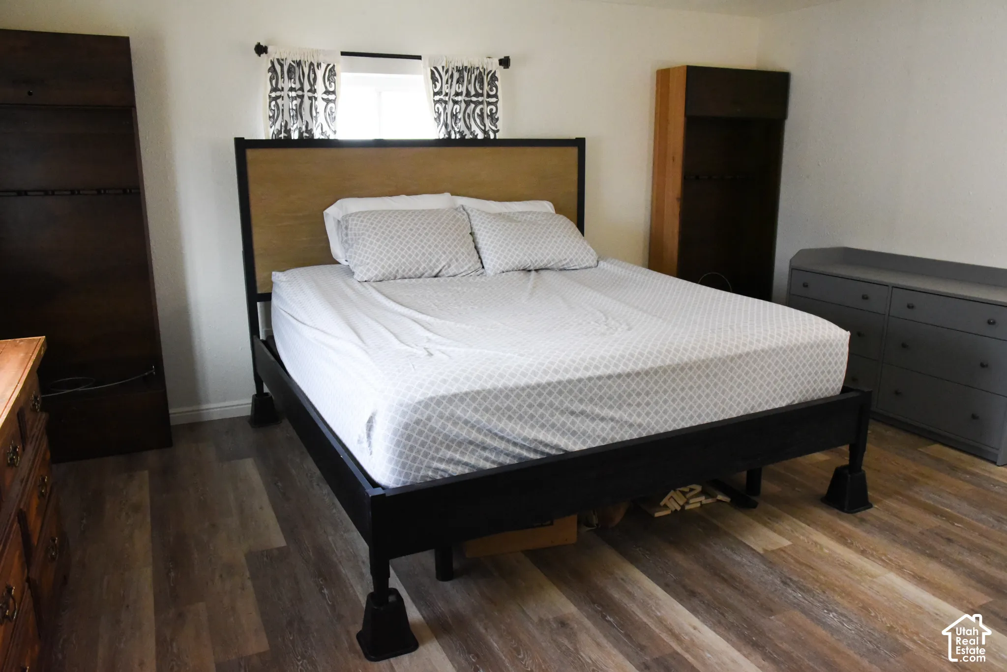 Wood-finish flooring throughout