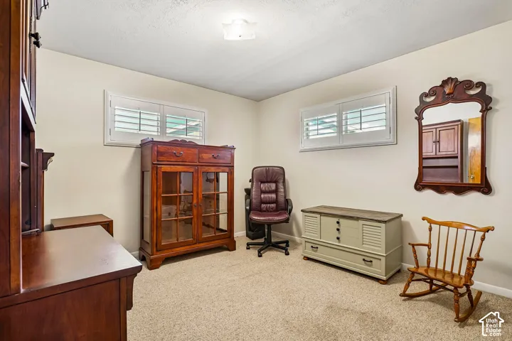 68 W Columbia Dr, Midvale, Utah 84047