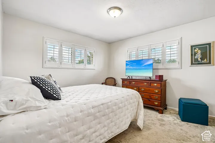 68 W Columbia Dr, Midvale, Utah 84047