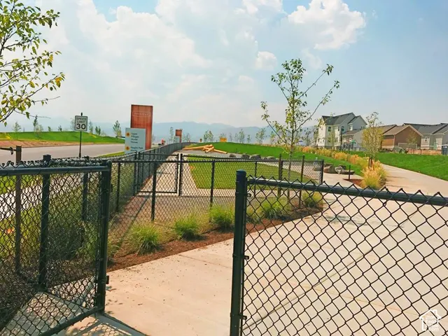 5328 W Center Field Dr, South Jordan, Utah 84009
