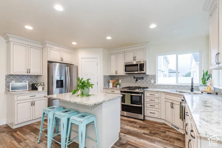 1259 W 2890 S, Nibley, Utah 84321