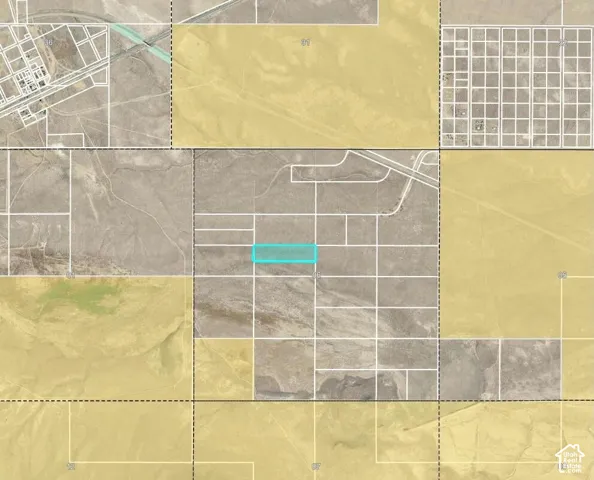 Plat Map. Illustrating the property's boundaries and surrounding parcels