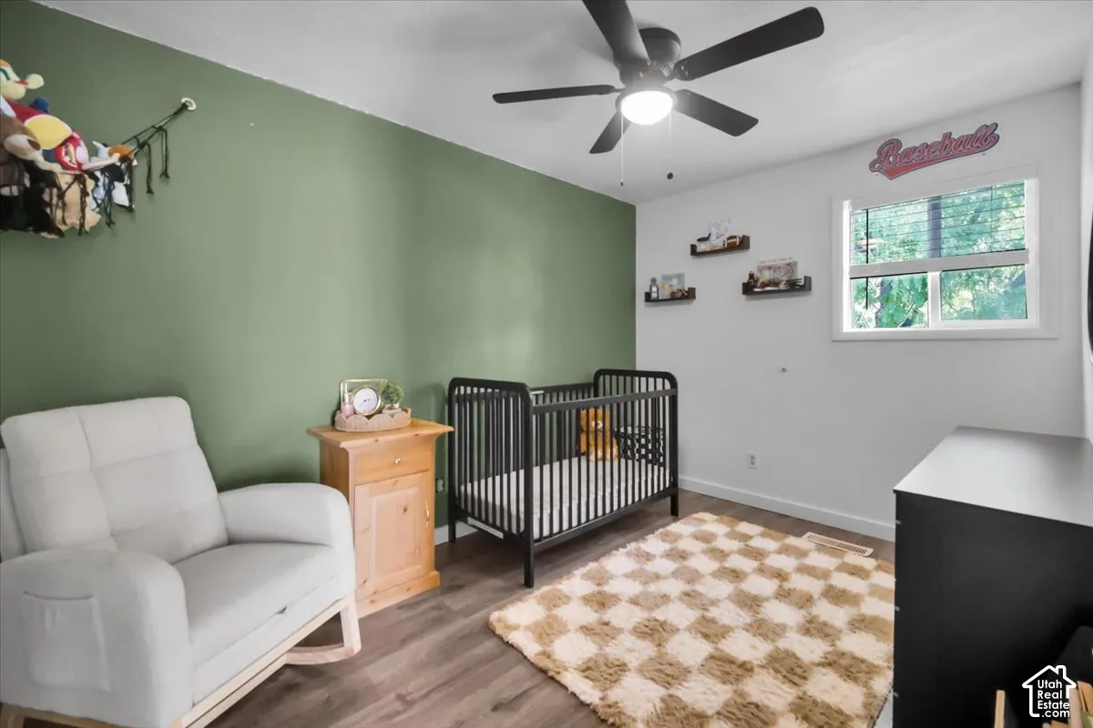 Wood-finish flooring with a contrasting accent wall