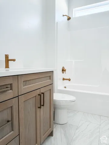 second full size bathroom