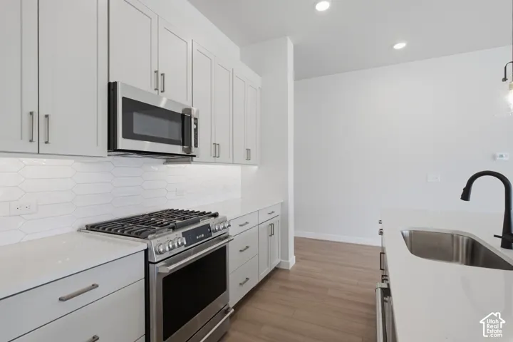 1327 S Glambert Ln, Saratoga Springs, Utah 84045