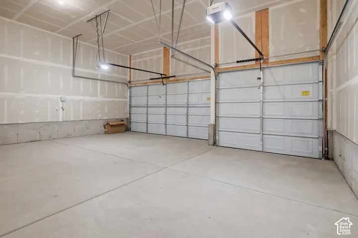 1327 S Glambert Ln, Saratoga Springs, Utah 84045