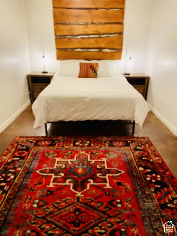 Cozy Bedroom 5