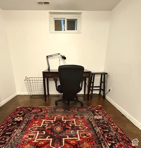 Cozy Bedroom 4