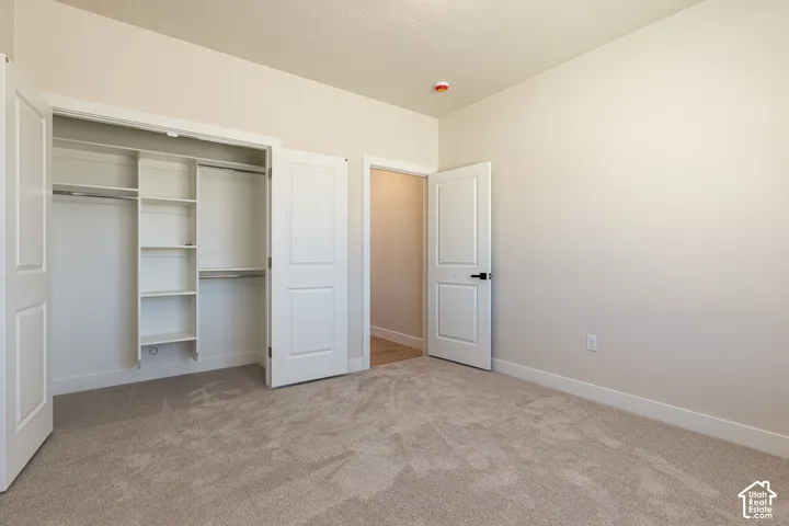 Neutral toned wall paint
