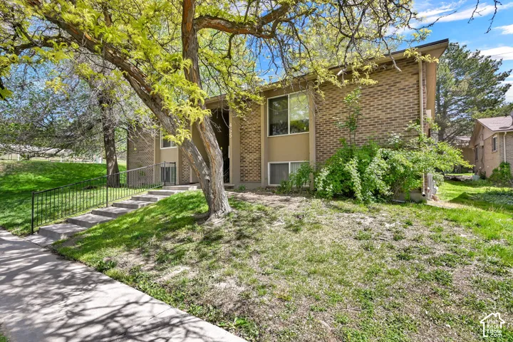 455 E 5600 S #d, Murray, Utah 84107