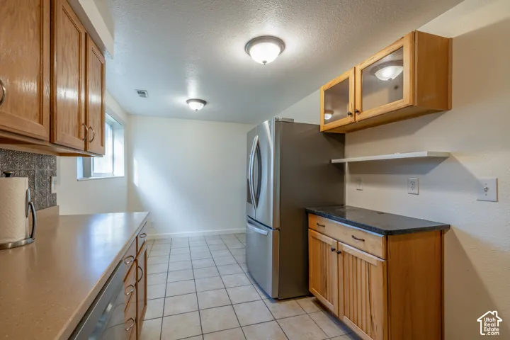 455 E 5600 S #d, Murray, Utah 84107