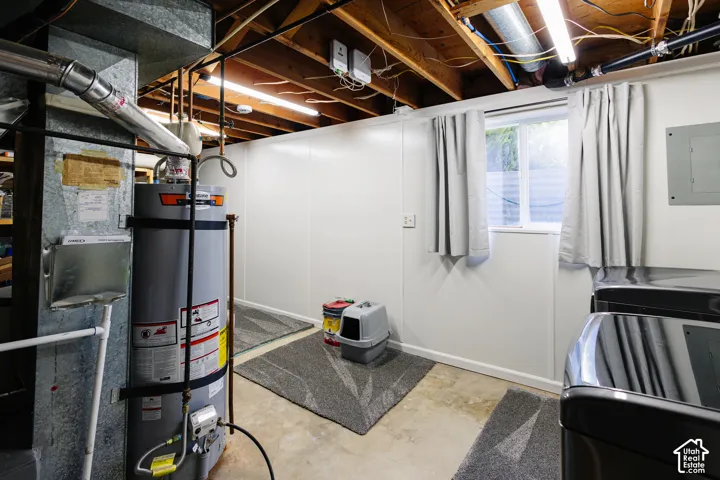 Washer and dryer included