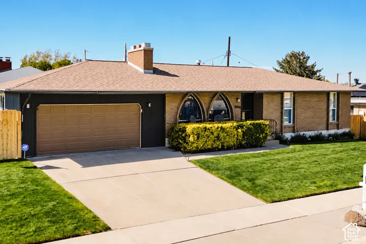 2 Car Garage