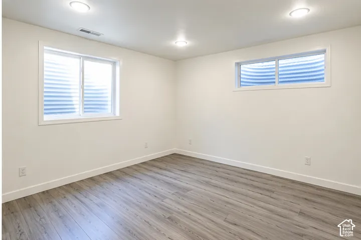Bedroom #4 - No Decor