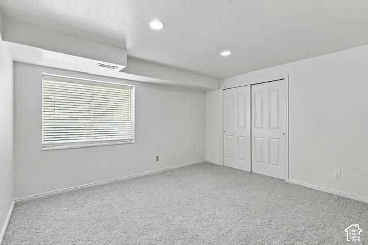 1172 E Castlecreek Dr, Murray, Utah 84117