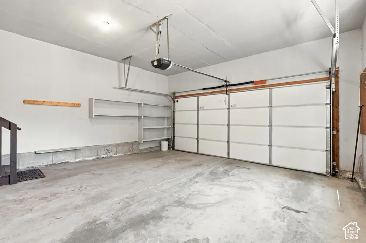 1172 E Castlecreek Dr, Murray, Utah 84117