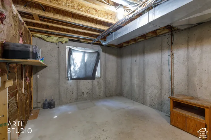1401 S 1525 W, Syracuse, Utah 84075