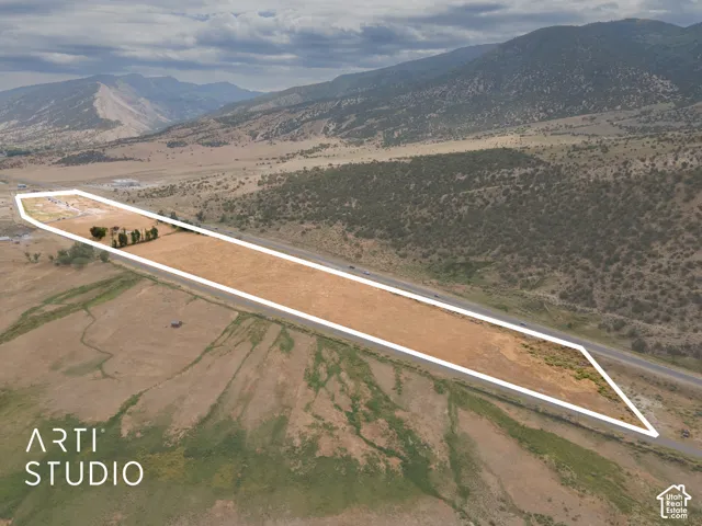 Boundaries of Manti Crystal Spring Farm from the south-west