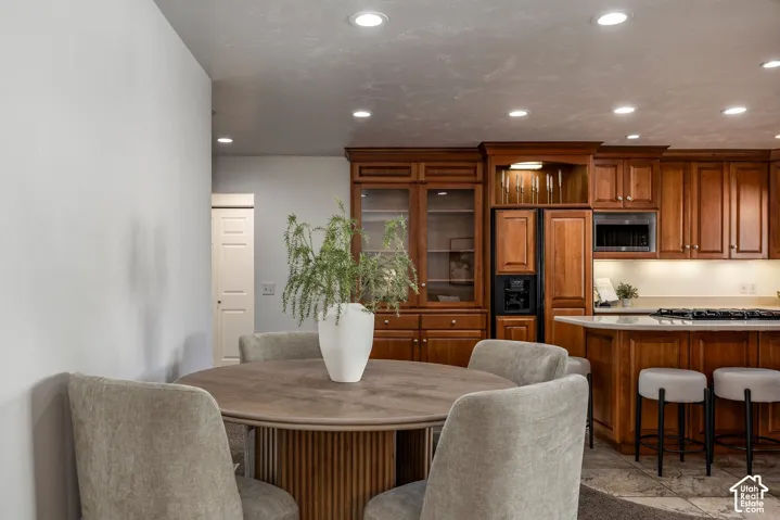 5764 S 1615 E, Murray, Utah 84121