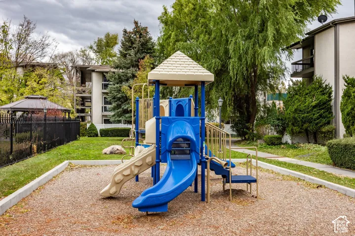 5764 S 1615 E, Murray, Utah 84121