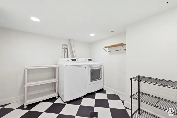 2275 E 4500 S, Holladay, Utah 84117