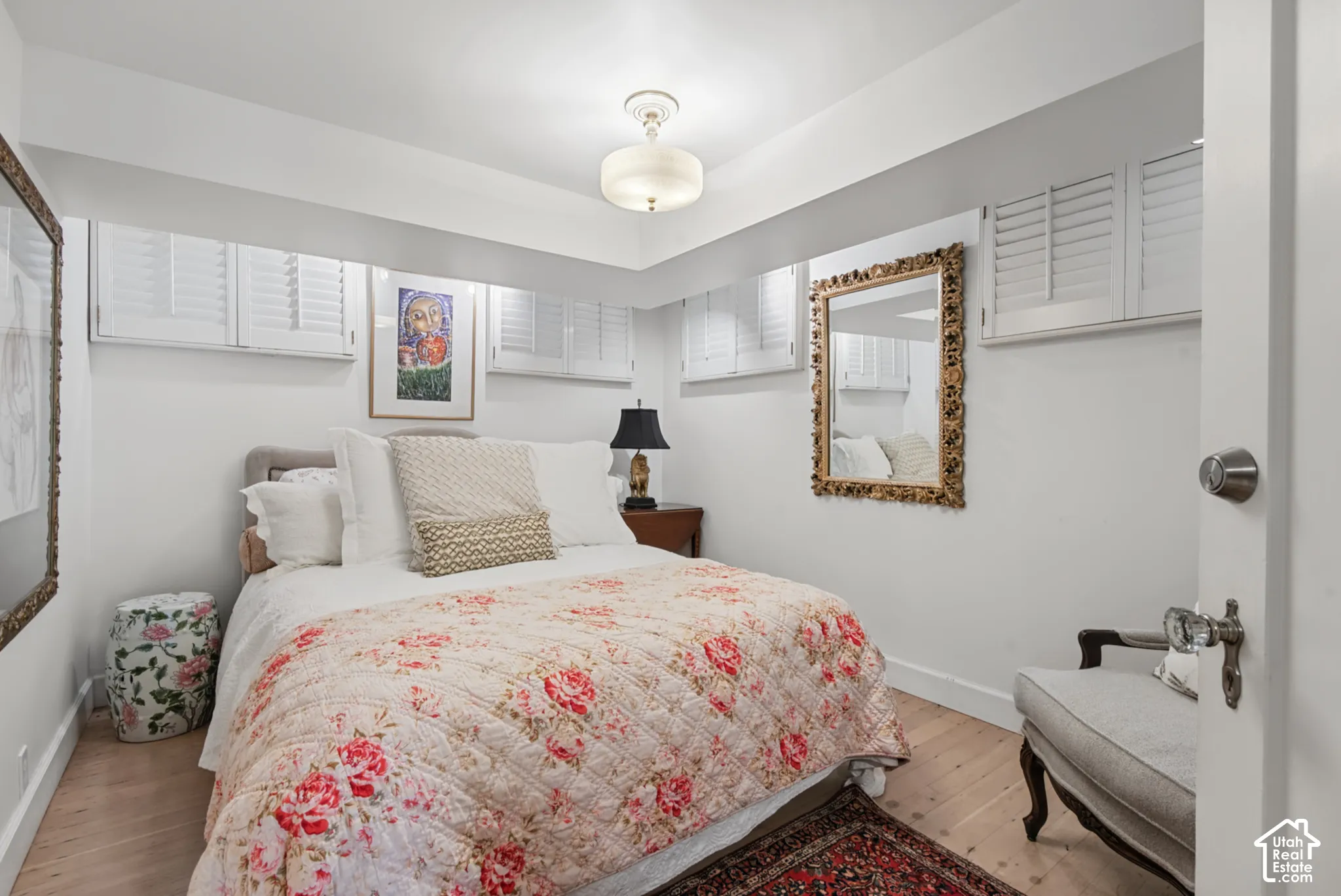 Hardwood-style flooring throughout