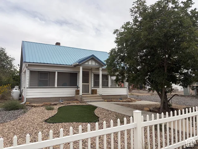 70 N 100 W, Hanksville, Utah 84734