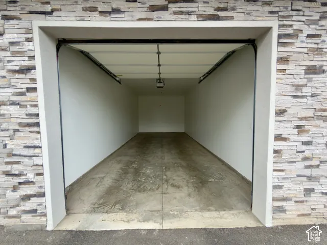 HUGE, extra deep garage (approx 26' long x 11' wide)