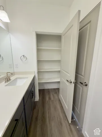 Linen closet for extra storage in the primary bathroom